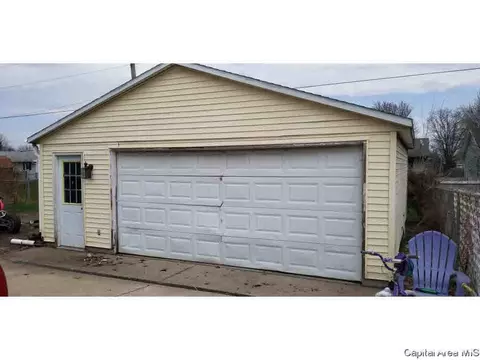1828 Stonehenge, Springfield, IL 62702 photo 5