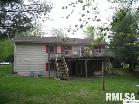 320 Schoch Dr, Mendon, IL 62351 photo 16
