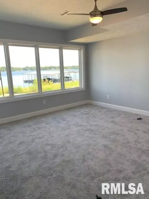305 Harbor Pointe Pl, Springfield, IL 62712 photo 10
