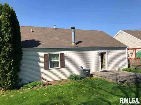 1616 Brenda Ct, Springfield, IL 62702 photo 11