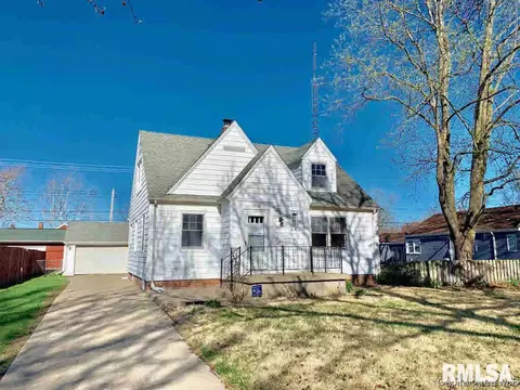 2065 N 6th St, Springfield, IL 62702 photo 1