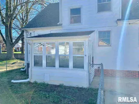 2065 N 6th St, Springfield, IL 62702 photo 25