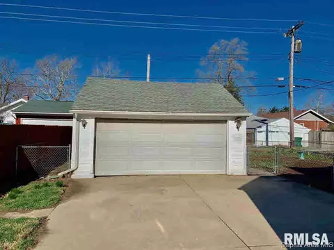 2065 N 6th St, Springfield, IL 62702 photo 22