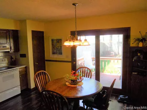 5206 Carlton, Springfield, IL 62703 photo 9