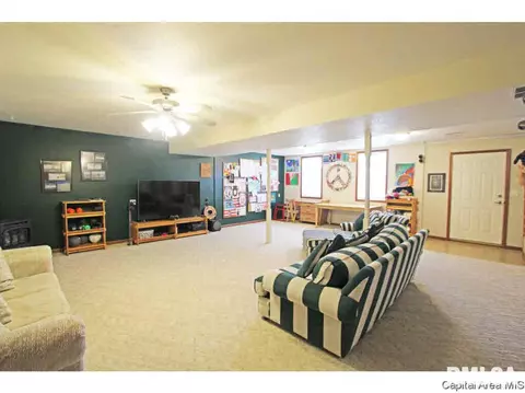 4625 Barrington, Springfield, IL 62711 photo 21