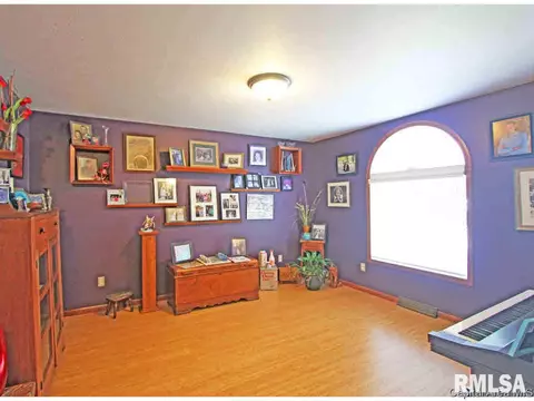 4625 Barrington, Springfield, IL 62711 photo 8