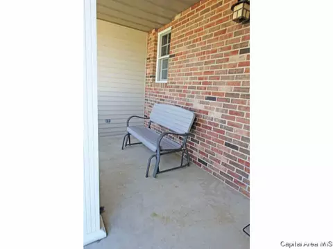 4625 Barrington, Springfield, IL 62711 photo 3