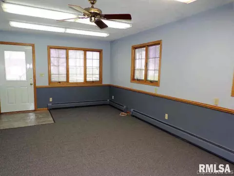 101 E Ontario Rd, Oneida, IL 61467 photo 36