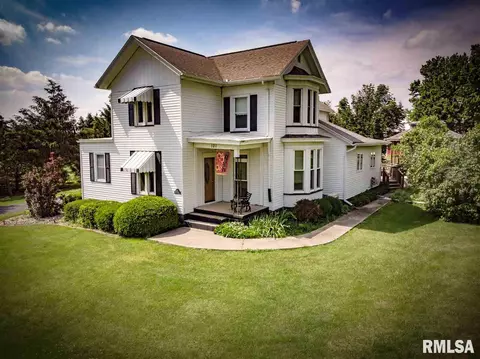 101 E Ontario Rd, Oneida, IL 61467 photo 1