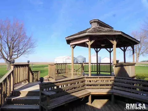 101 E Ontario Rd, Oneida, IL 61467 photo 7