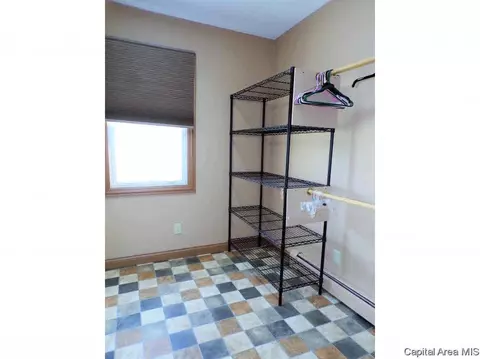101 E Ontario Rd, Oneida, IL 61467 photo 25