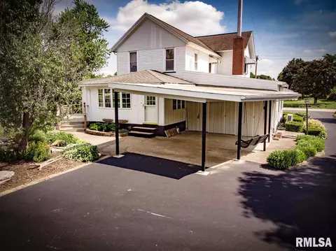 101 E Ontario Rd, Oneida, IL 61467 photo 5