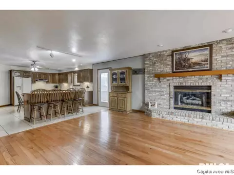 809 Wood Pointe Dr, Springfield, IL 62702 photo 23