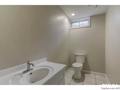 809 Wood Pointe Dr, Springfield, IL 62702 photo 20