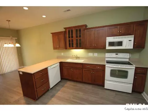 813 Longleaf, Springfield, IL 62711 photo 4