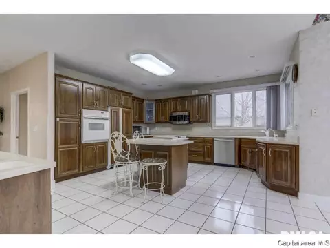 4808 Bears Paw Dr, Springfield, IL 62711 photo 10