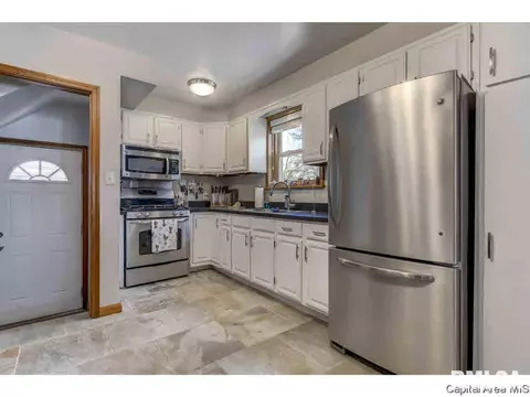 2615 S 5th St, Springfield, IL 62703 photo 12