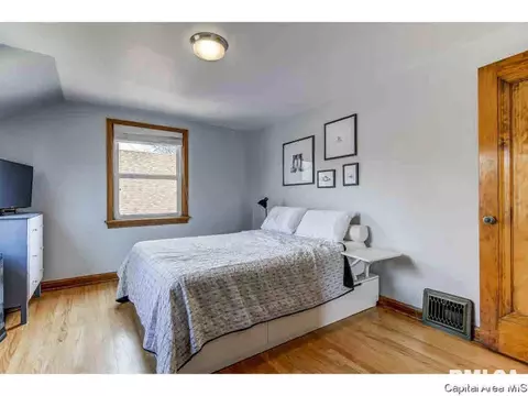 2615 S 5th St, Springfield, IL 62703 photo 18
