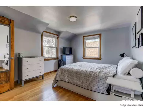 2615 S 5th St, Springfield, IL 62703 photo 17