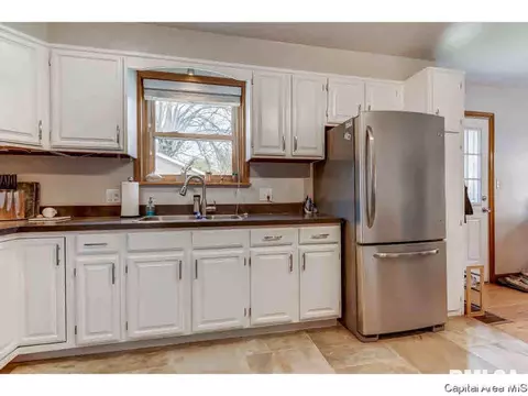 2615 S 5th St, Springfield, IL 62703 photo 13