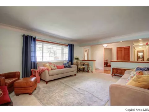 2226 Celtic, Springfield, IL 62704 photo 3