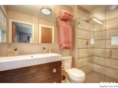 2226 Celtic, Springfield, IL 62704 photo 15