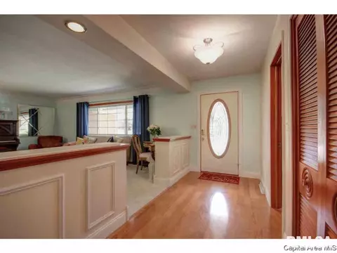 2226 Celtic, Springfield, IL 62704 photo 2