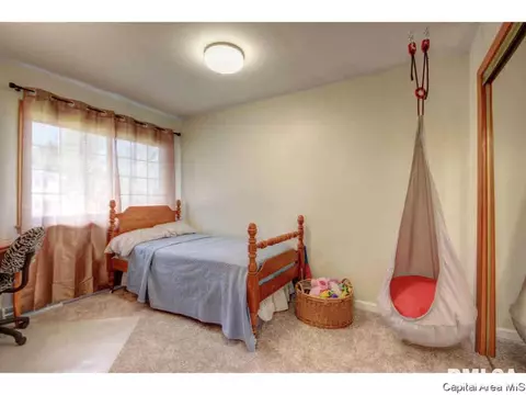 2226 Celtic, Springfield, IL 62704 photo 9