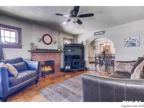 1734 Dial Ct, Springfield, IL 62711 photo 2