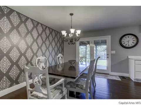 107 Exmore Dr, Springfield, IL 62704 photo 9