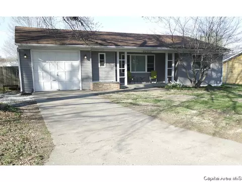 2017 Fairway Dr, Springfield, IL 62704 photo 1