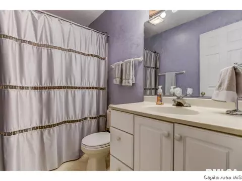 110 Sherry, Springfield, IL 62703 photo 7