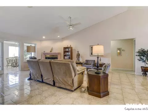 110 Sherry, Springfield, IL 62703 photo 17