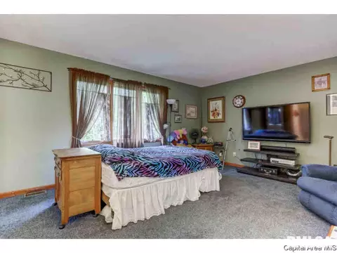 3900 Redbird Ln, Springfield, IL 62707 photo 14
