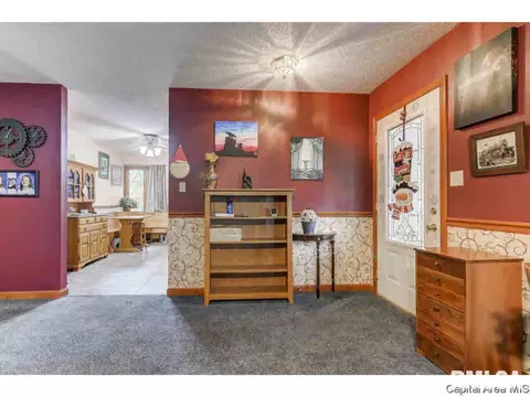 3900 Redbird Ln, Springfield, IL 62707 photo 2