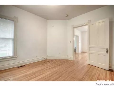 545 S State, Springfield, IL 62704 photo 23