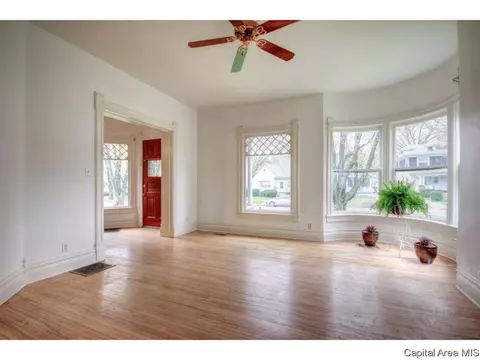 545 S State, Springfield, IL 62704 photo 13