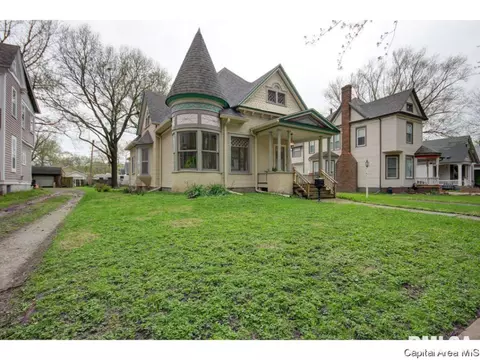 545 S State, Springfield, IL 62704 photo 2