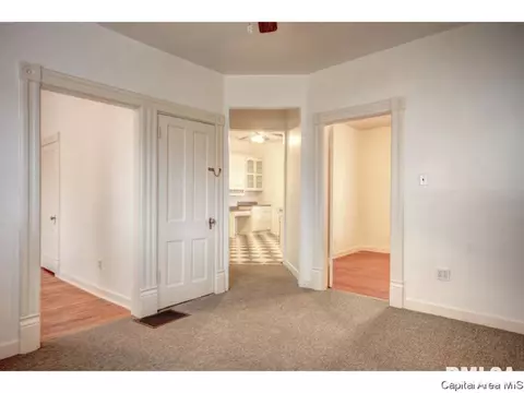 545 S State, Springfield, IL 62704 photo 28