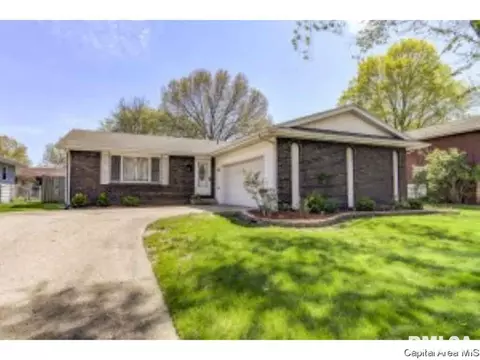 2426 Idlewild, Springfield, IL 62704 photo 1