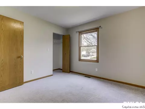 4372 Comanche, Springfield, IL 62711 photo 20