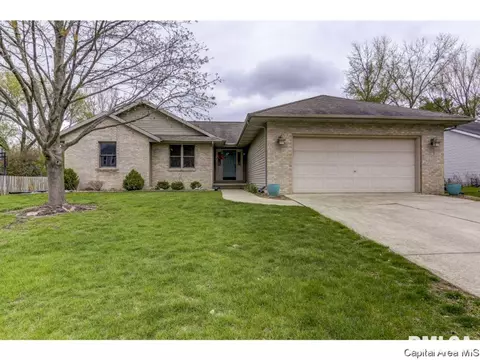 4372 Comanche, Springfield, IL 62711 photo 1