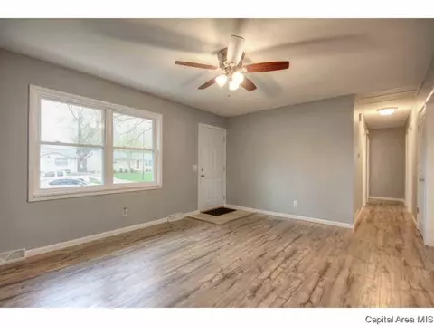 2553 Sandgate Rd, Springfield, IL 62702 photo 7