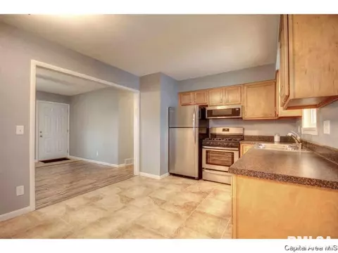 2553 Sandgate Rd, Springfield, IL 62702 photo 11