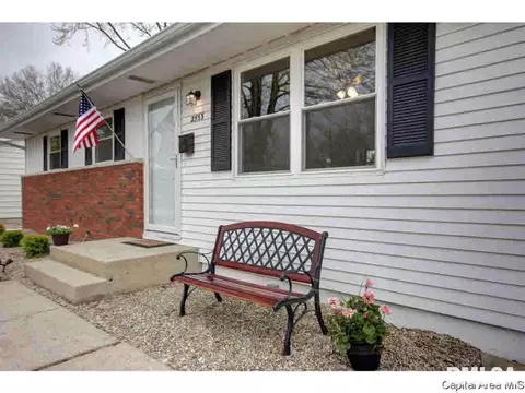 2553 Sandgate Rd, Springfield, IL 62702 photo 4