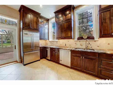 1630 S Wiggins Ave, Springfield, IL 62704 photo 6