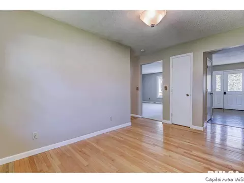 127 White Birch Rd, Springfield, IL 62712 photo 16