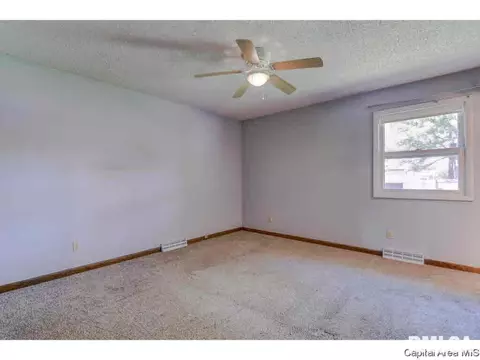 127 White Birch Rd, Springfield, IL 62712 photo 17