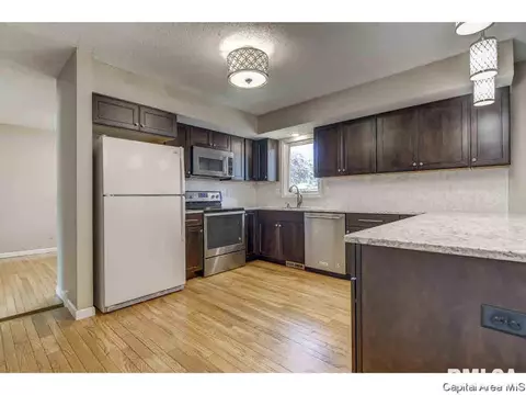 127 White Birch Rd, Springfield, IL 62712 photo 6