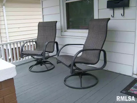 1732 S Spring St, Springfield, IL 62704 photo 5